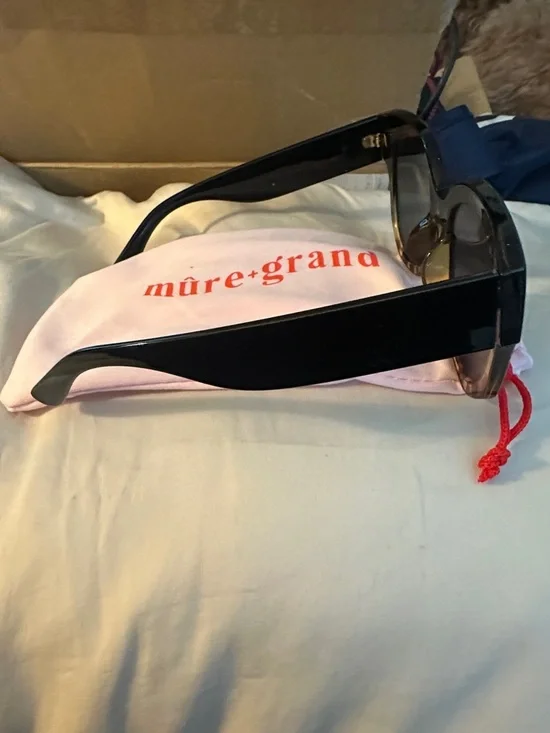 Two-Tone Cat Eye Sunglasses - Black/Tortoiseshell - Picture 2 of 4